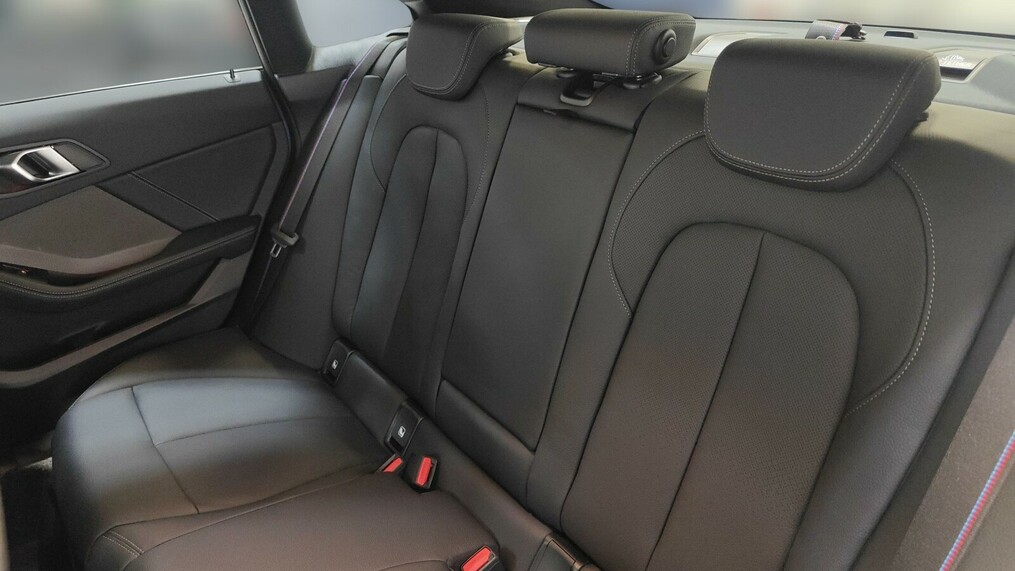 BMW Seria 2 235