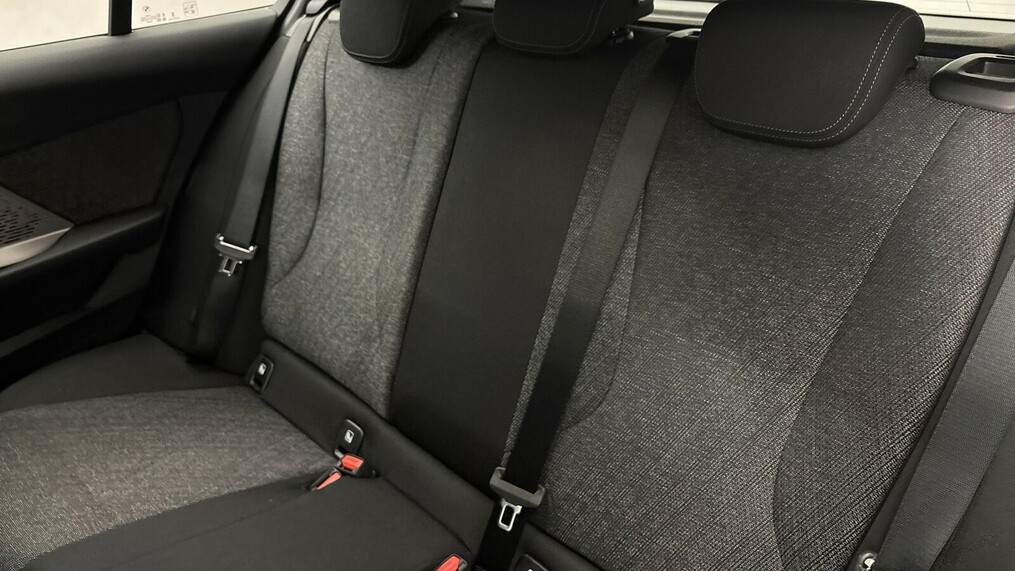 BMW Serii 1, 120