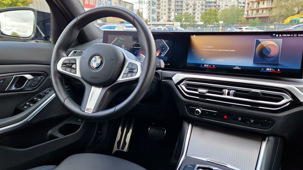 BMW Seria 3, 340