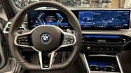 BMW Serii 3, 330