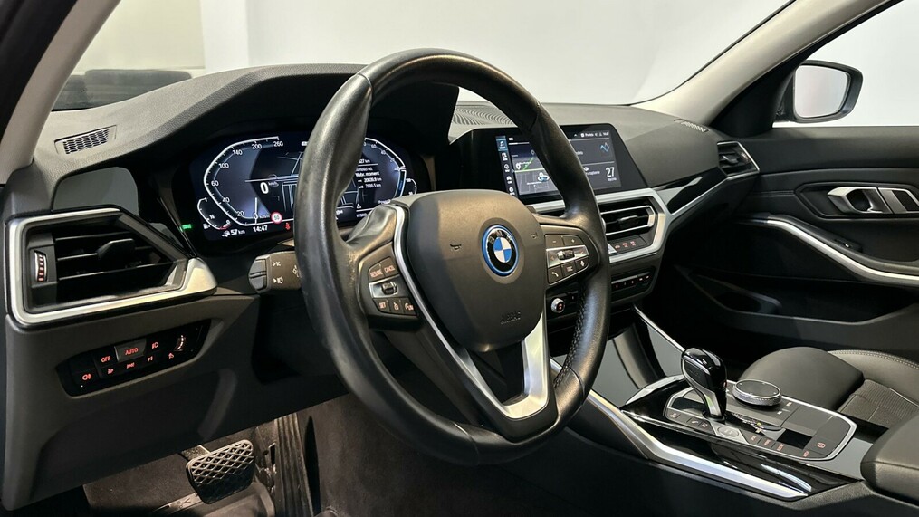 BMW Seria 3 320