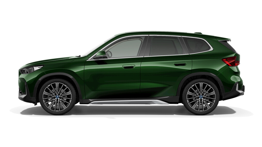 BMW iX1