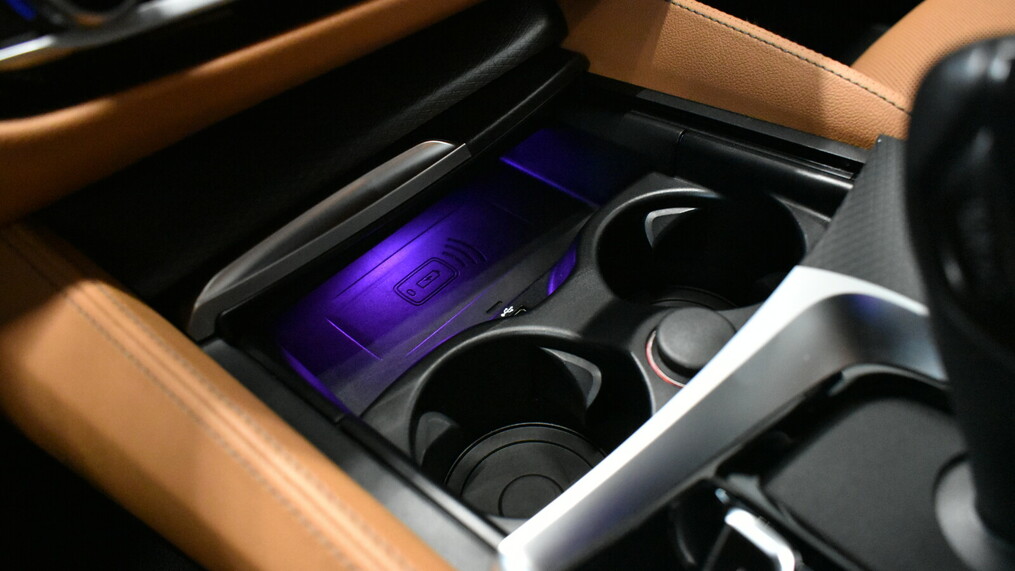 BMW Serii 5, 520