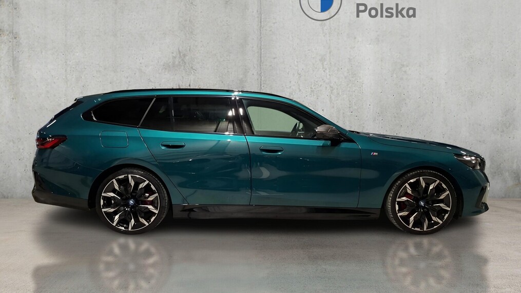 BMW Serii 5, 550
