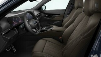 BMW Serii 5, 520