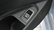 BMW Seria 3, 330
