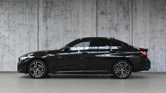 BMW Serii 3, 330