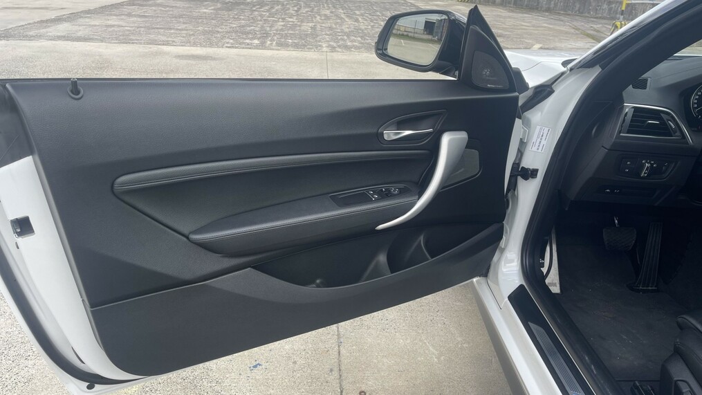 BMW Seria 2 230