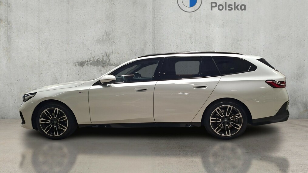 BMW Serii 5, 520