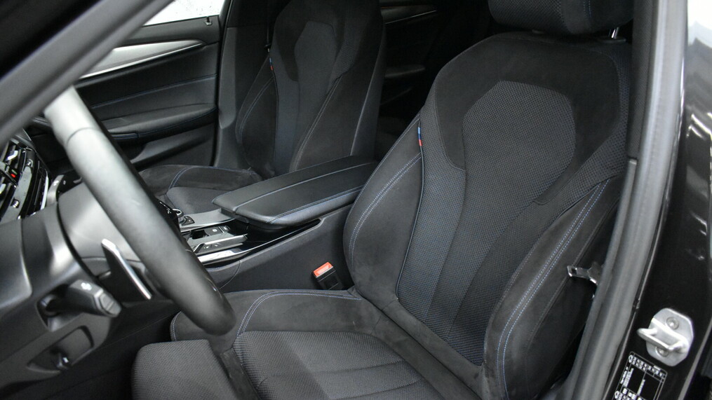 BMW Serii 5, 530