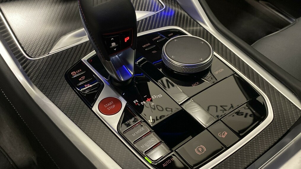 BMW XM