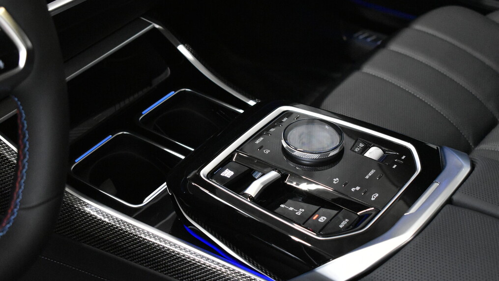 BMW Serii 7, 760