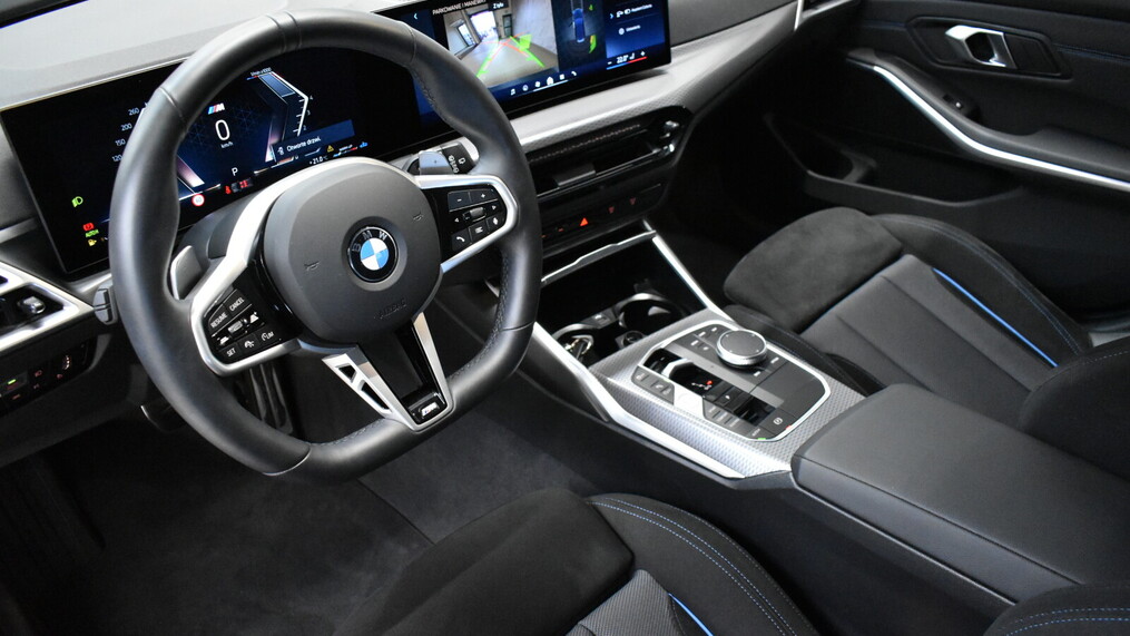 BMW Serii 3, 330