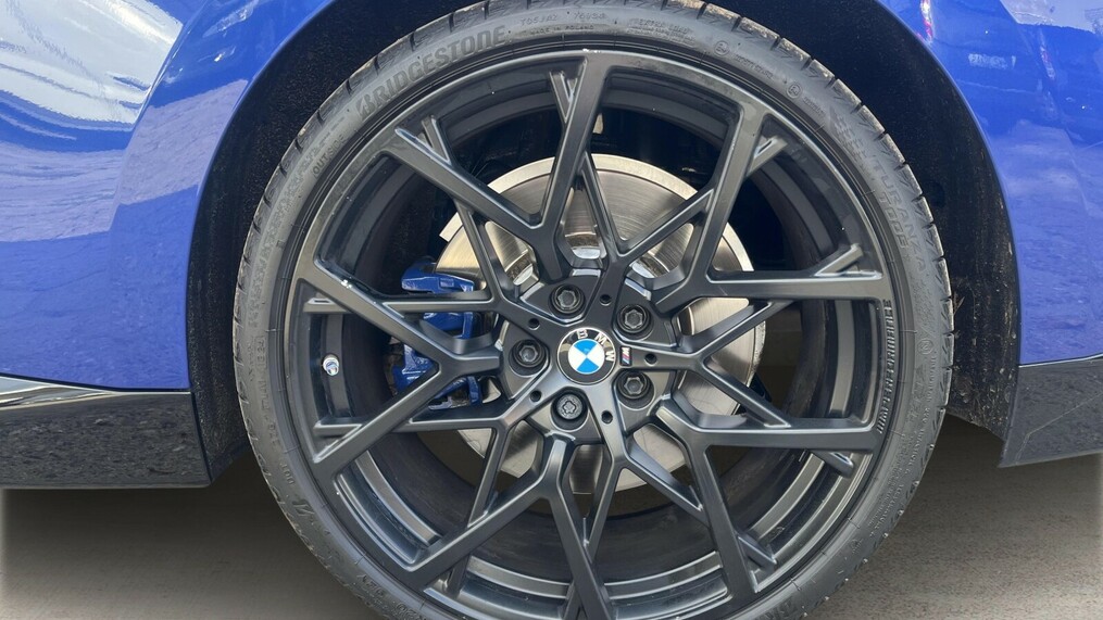 BMW Serii 2, 240