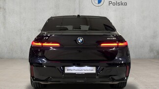 BMW Serii 7, i7