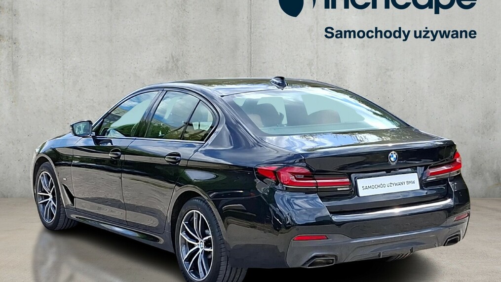 BMW Serii 5, 520