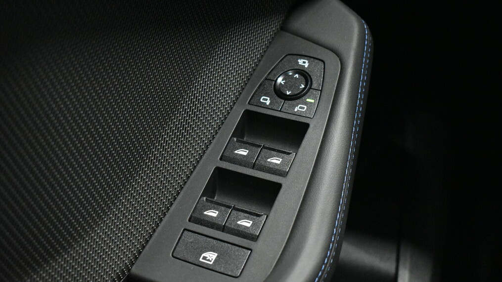 BMW Seria 2 218