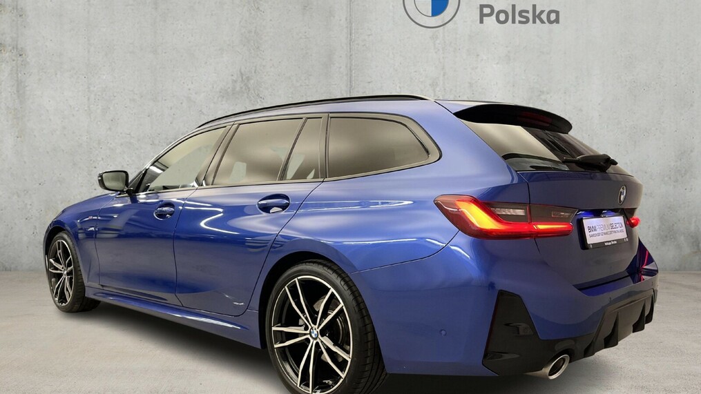 BMW Serii 3, 320
