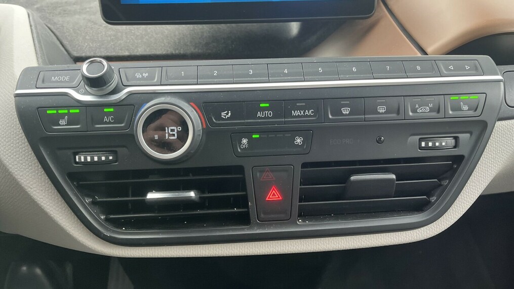 BMW Seria I3