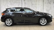Infiniti Q30
