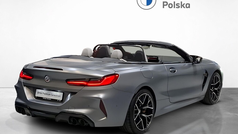 BMW M8