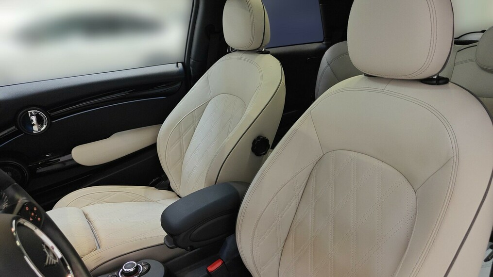 MINI Cooper SE