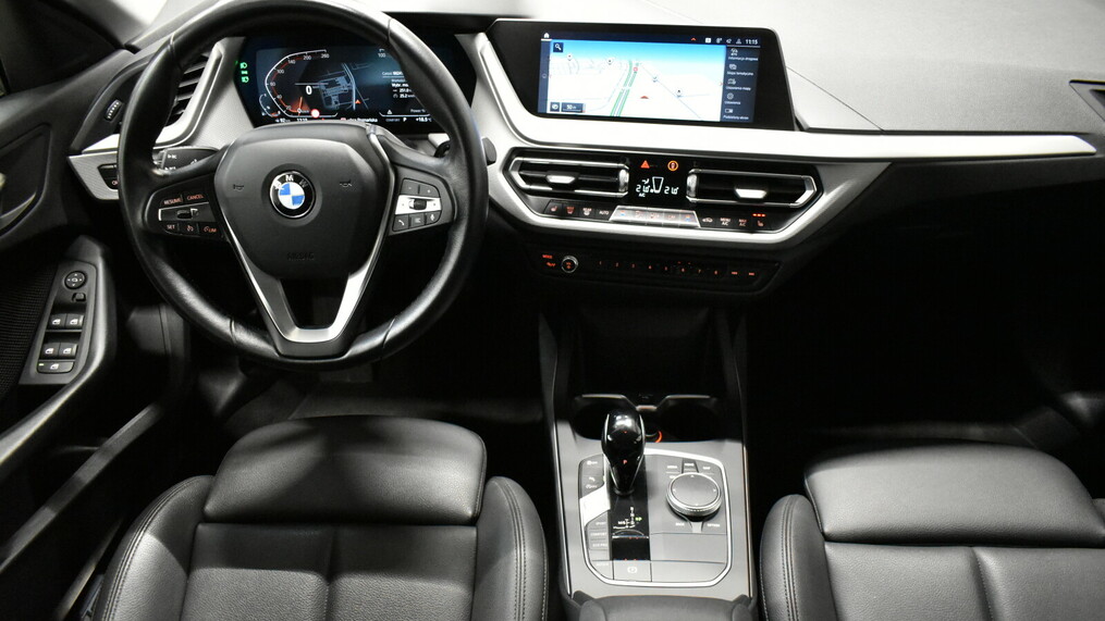 BMW Seria 2 218