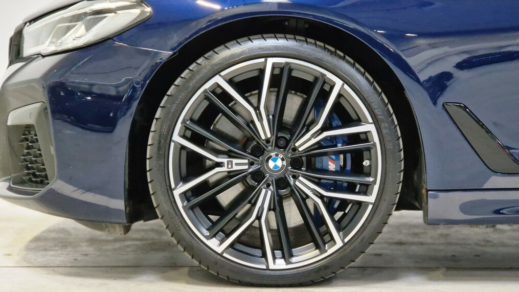 BMW Serii 5, 540