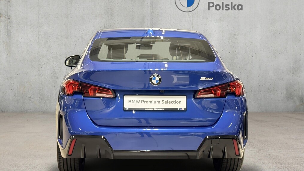 BMW Serii 2, 220