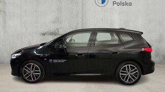 BMW Serii 2, 218