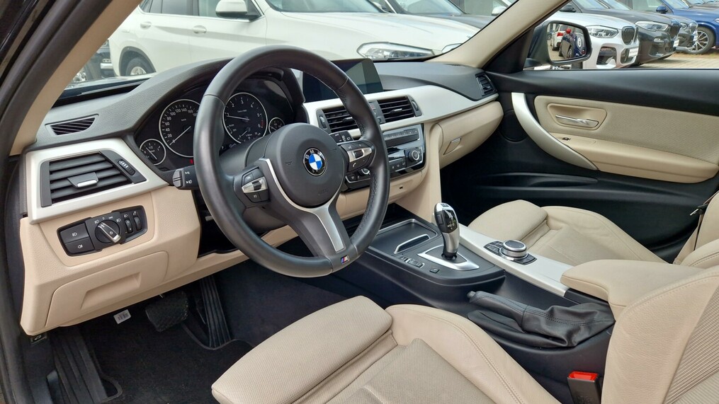 BMW Seria 3 318