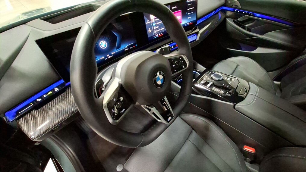 BMW Serii 5, 540