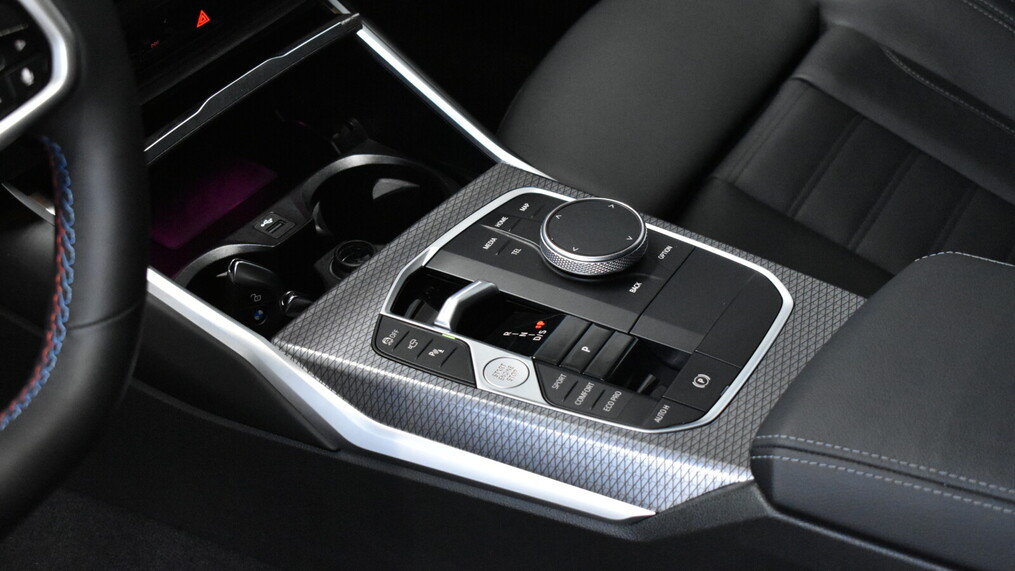 BMW Serii 3, 340