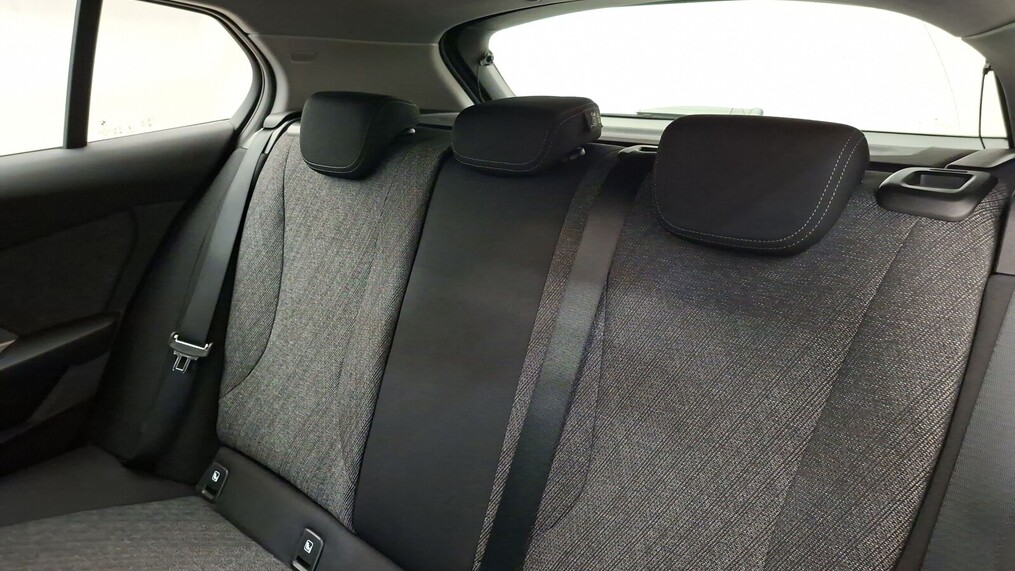 BMW Serii 1, 120