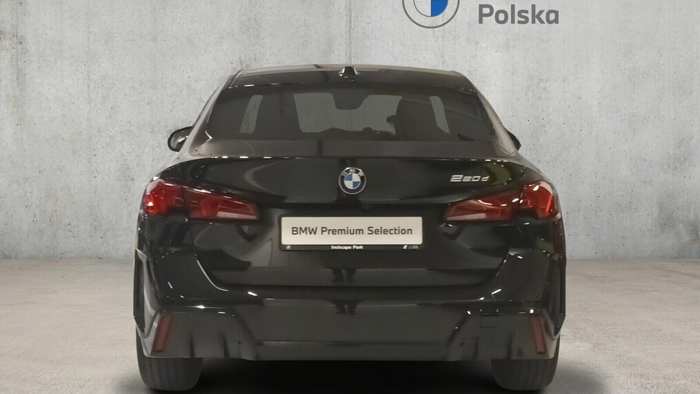 BMW Serii 2, 220