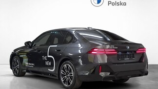 BMW Serii 5, 520