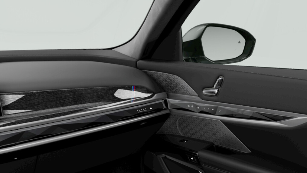 BMW Serii 7, 740