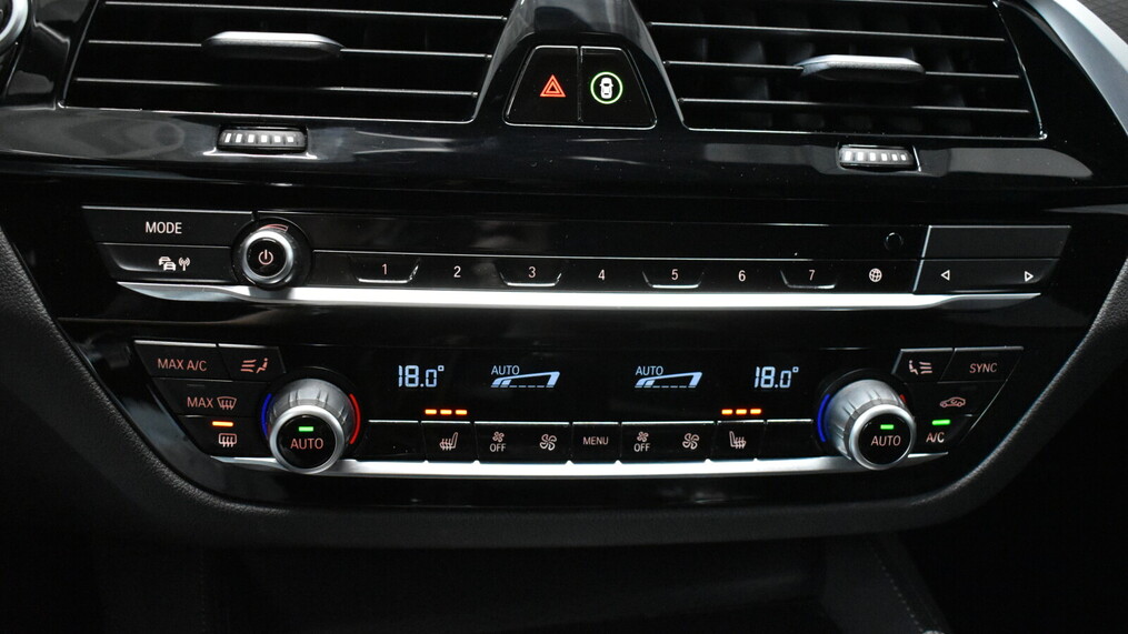 BMW Serii 5, 520