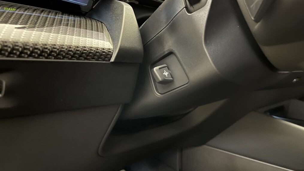 BMW Serii 5, 520