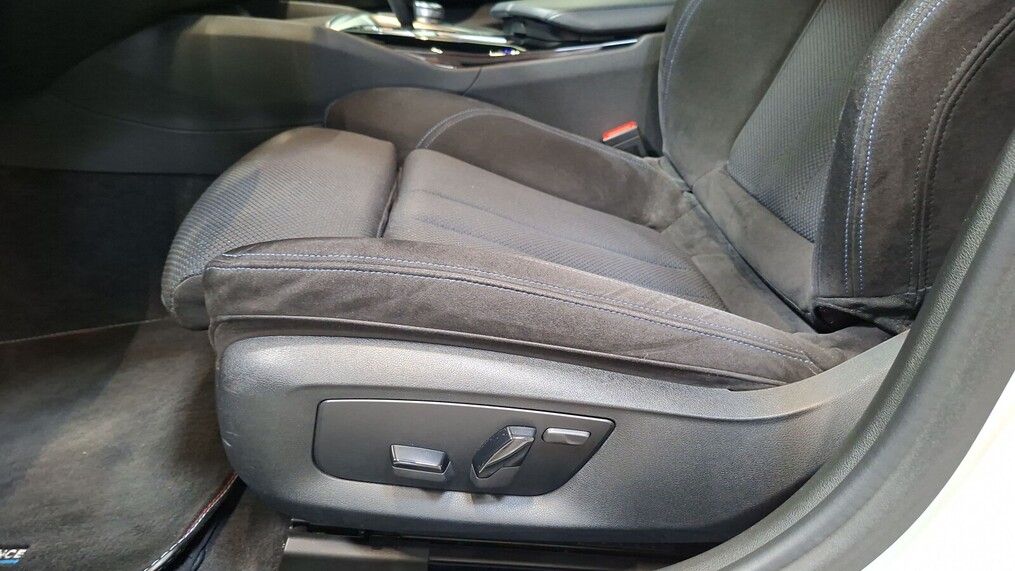 BMW Serii 5, 520
