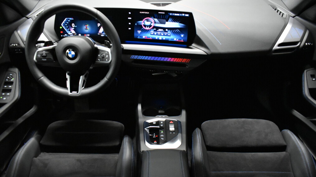 BMW Serii 2, 220