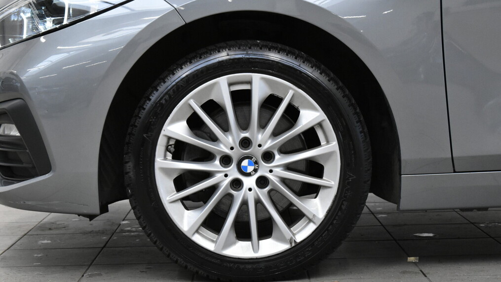 BMW Serii 1, 118