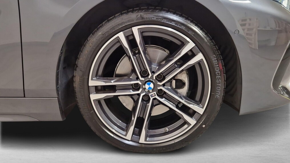 BMW Serii 1, 118