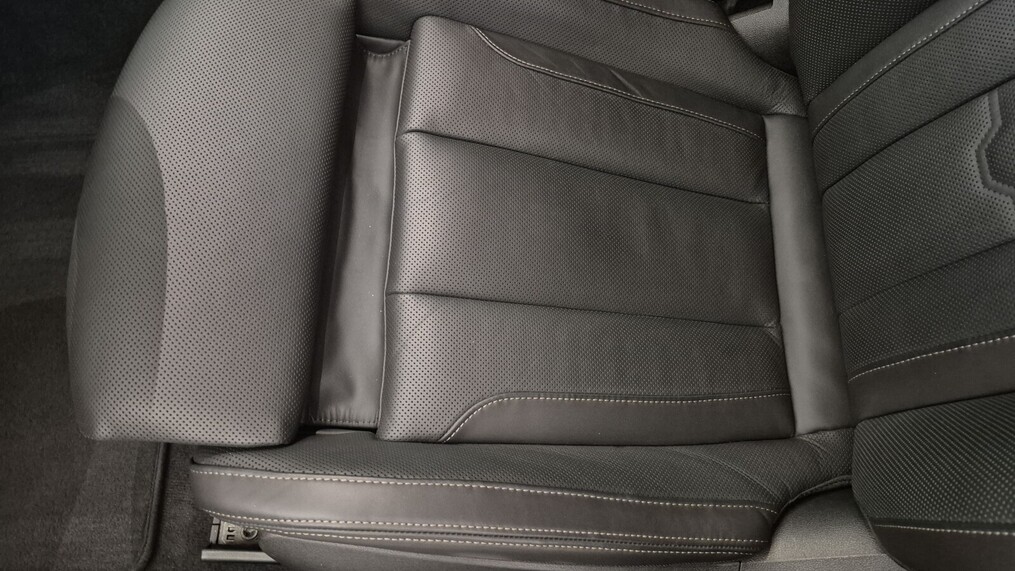 BMW Serii 8, 850
