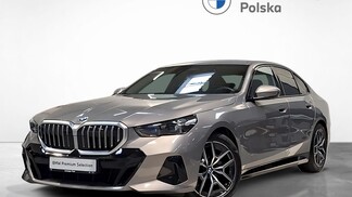 BMW Serii 5, 520