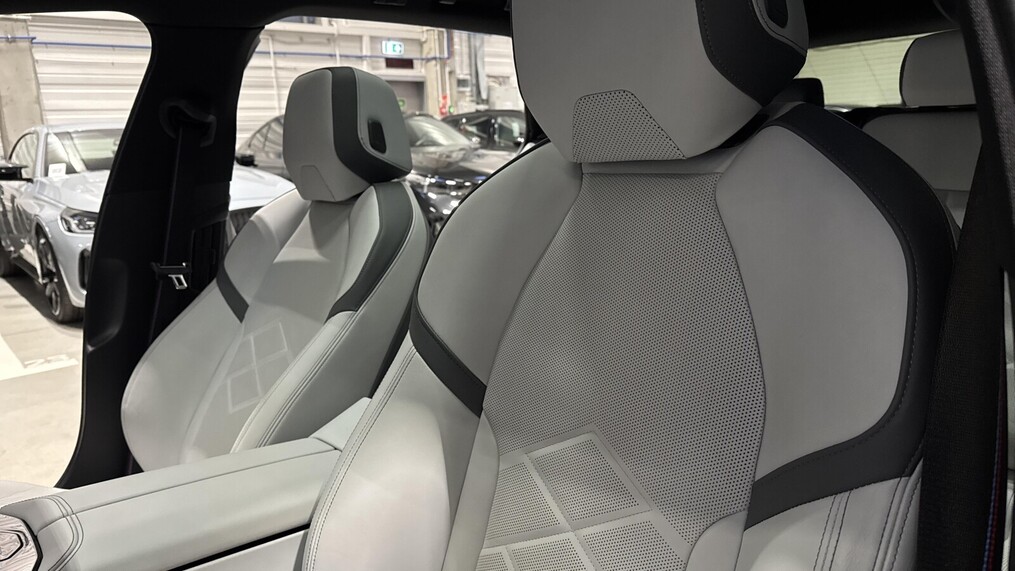 BMW Serii 5, 530