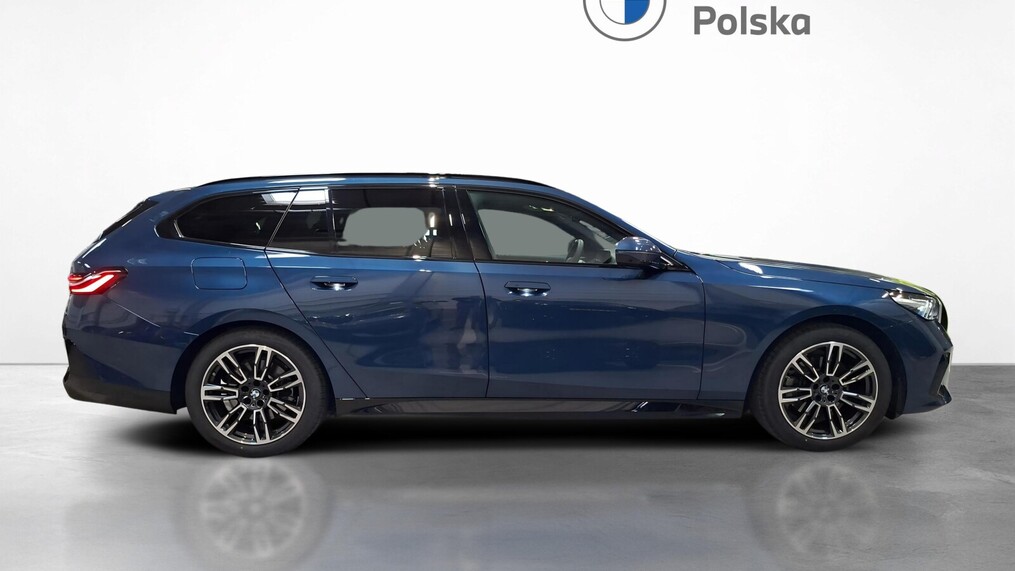 BMW Serii 5, 520