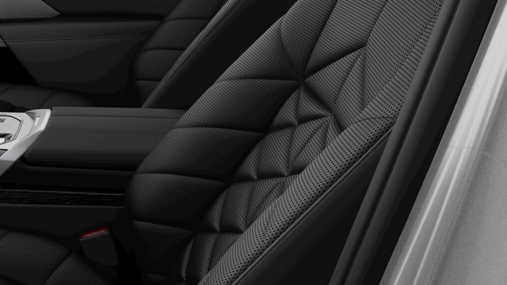 BMW Serii 7, 740