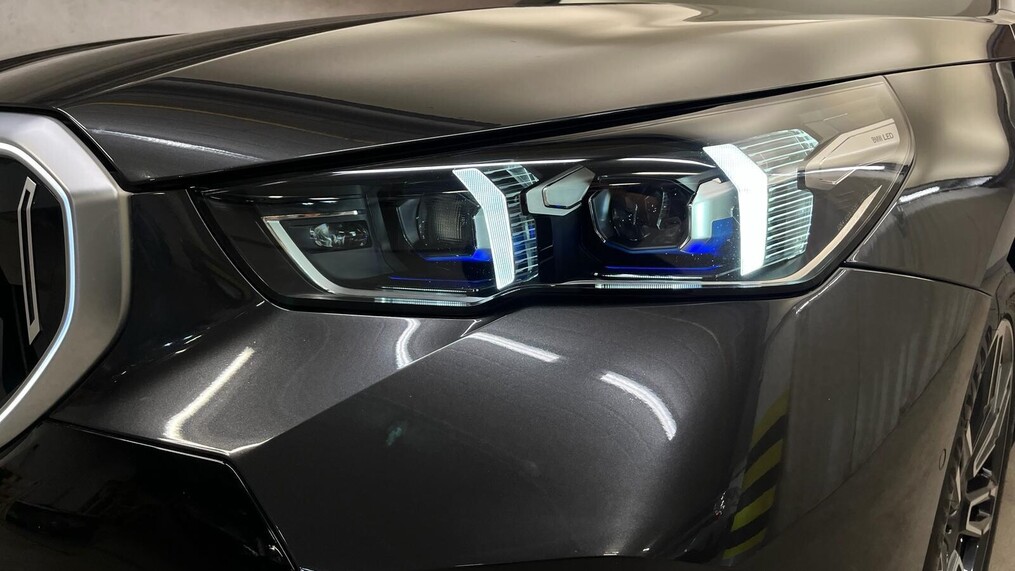 BMW Serii 5, 520