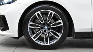 BMW Serii 5, 520